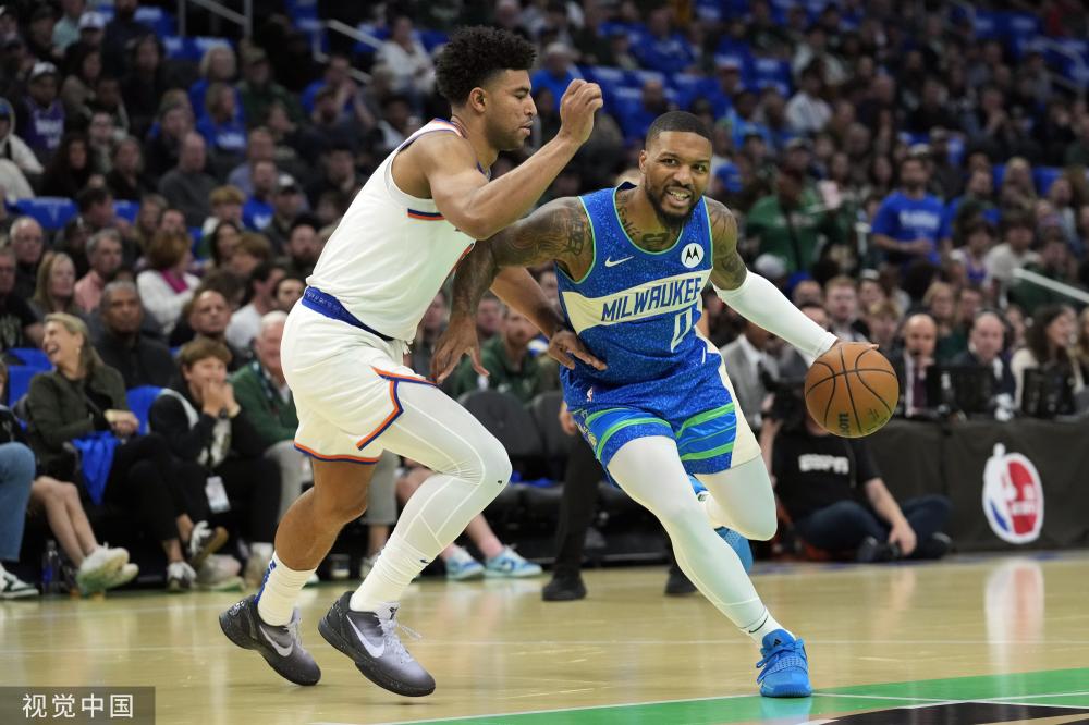 这使得他在 这使得他在