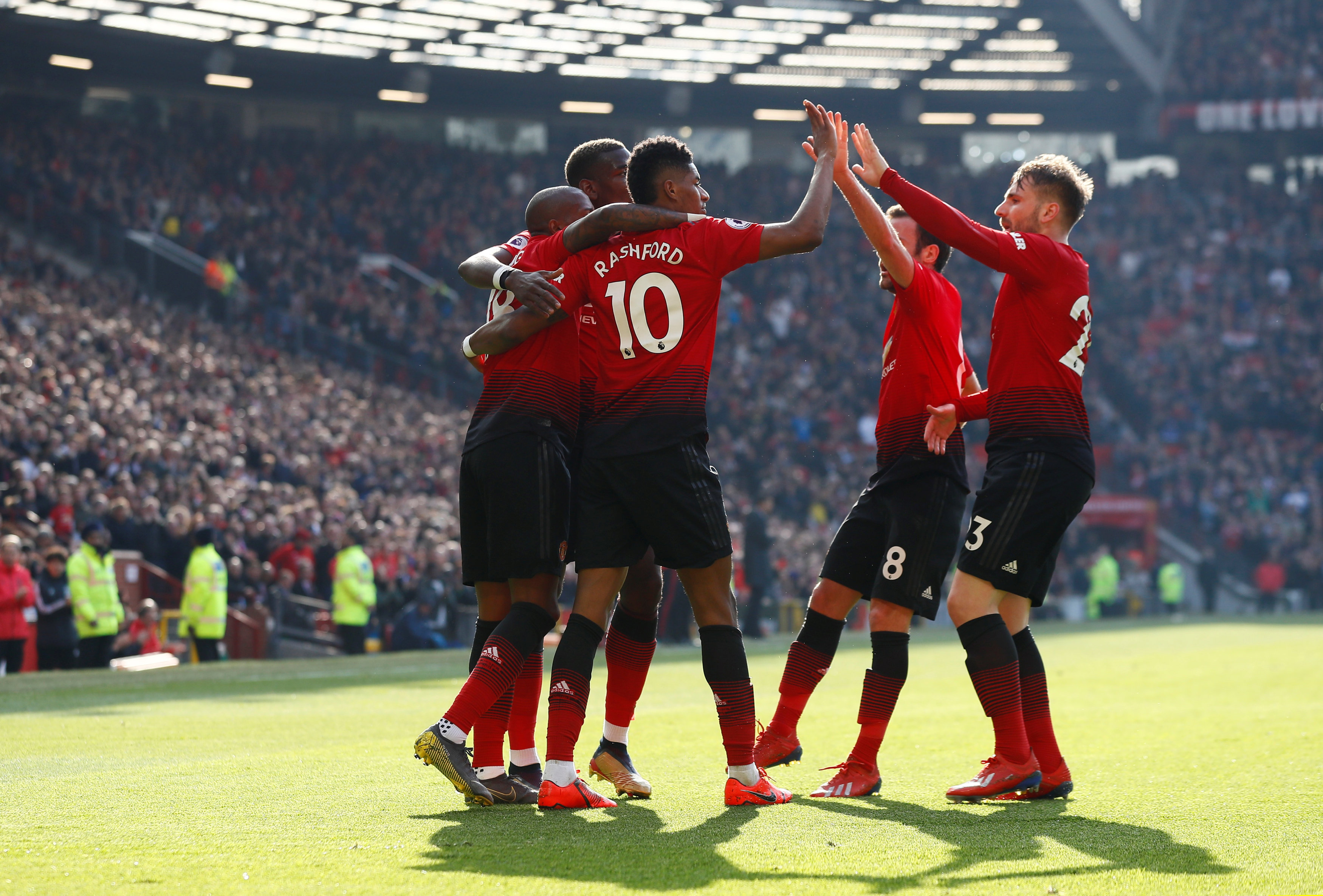 对于体育类 对于体育类