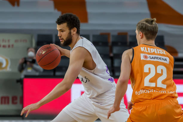 我可以帮你 我可以帮你