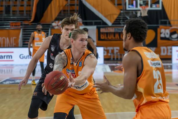 的联赛和欧 的联赛和欧